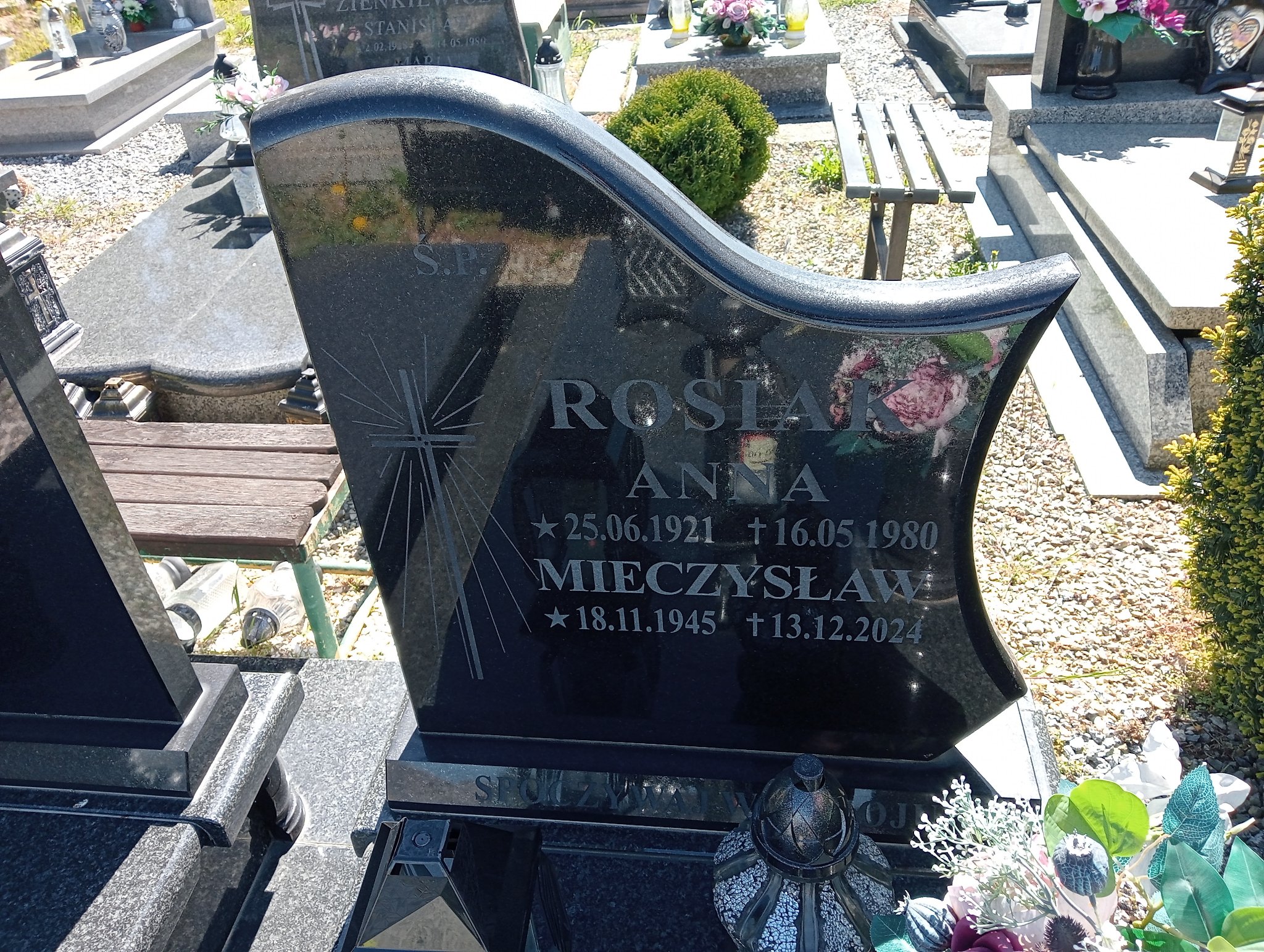 Anna Rosiak 1921 Dzierżoniów - Grobonet - Wyszukiwarka osób pochowanych