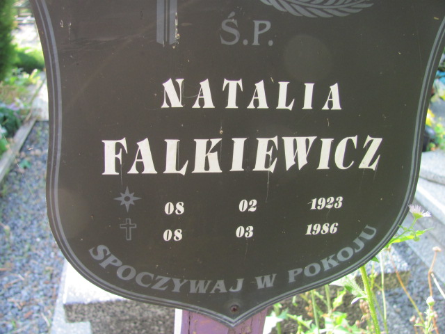 Natalia Falkiewicz 1923 Dzierżoniów - Grobonet - Wyszukiwarka osób pochowanych