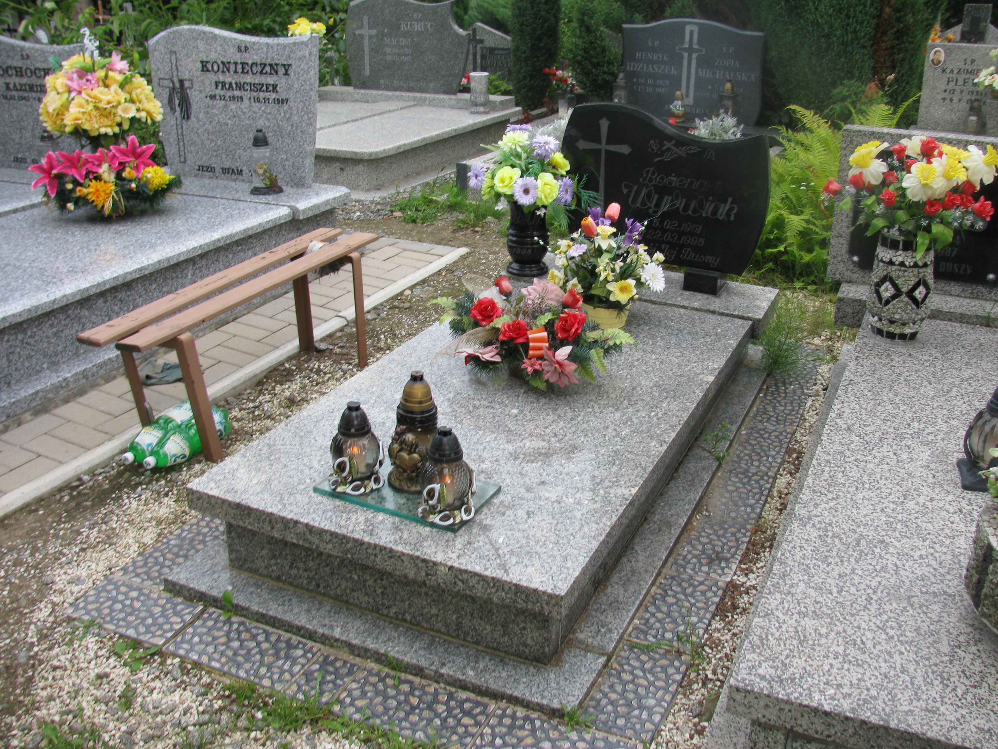 Grób Bożena Wyrwiak