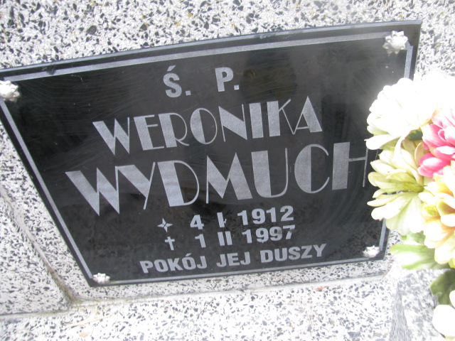Weronika Wydmuch 1912 Dzierżoniów - Grobonet - Wyszukiwarka osób pochowanych