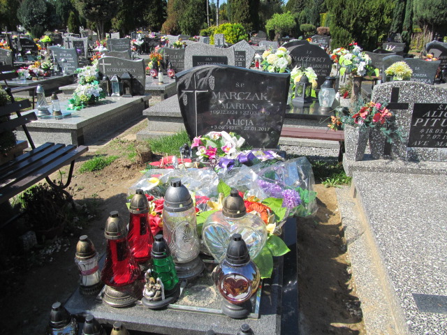 Grób Marian Marczak