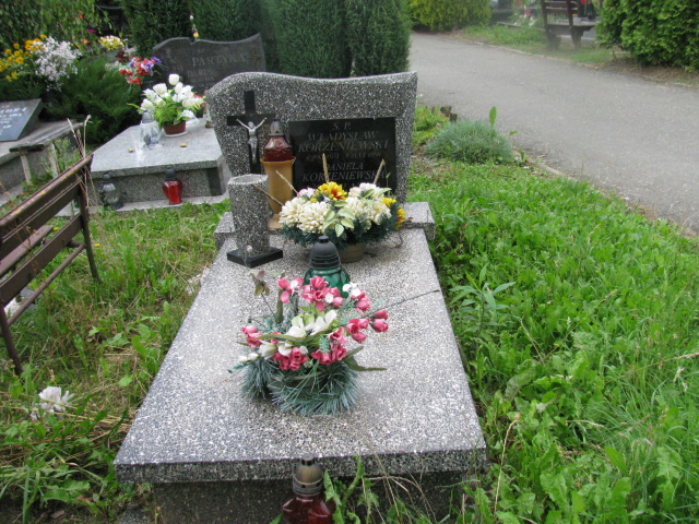 Grób Władysław Korzeniewski