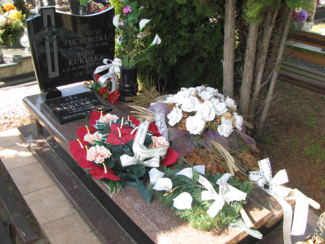 Grób Eugeniusz Tuchorski