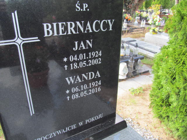 Jan Biernacki 1924 Dzierżoniów - Grobonet - Wyszukiwarka osób pochowanych