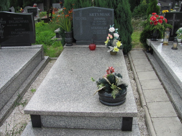 Grób Stanisław Artymiak