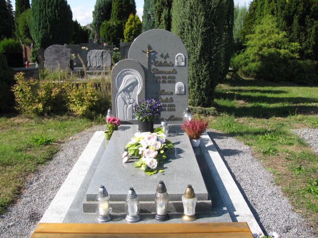 Grób Elżbieta Anna Biernacka