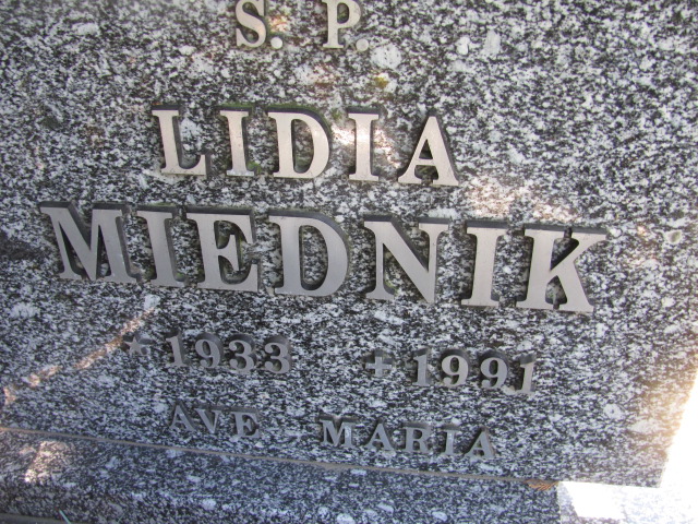 Lidia Miednik 1933 Dzierżoniów - Grobonet - Wyszukiwarka osób pochowanych