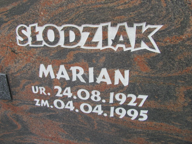 Marian Słodziak 1927 Dzierżoniów - Grobonet - Wyszukiwarka osób pochowanych