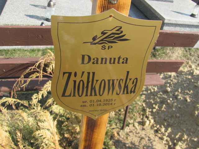 Danuta Ziółkowska 1925 Dzierżoniów - Grobonet - Wyszukiwarka osób pochowanych