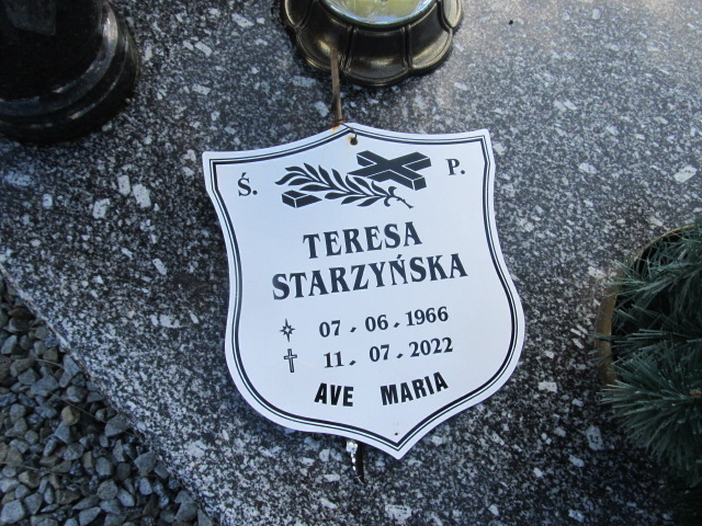 Teresa Starzyńska 1966 Dzierżoniów - Grobonet - Wyszukiwarka osób pochowanych