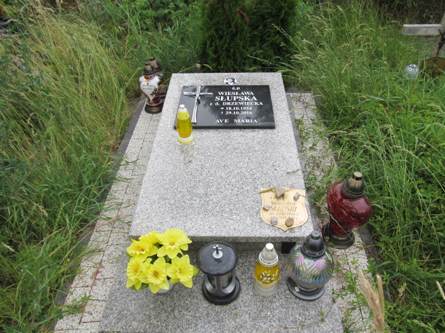 Grób Stanisław Słupski