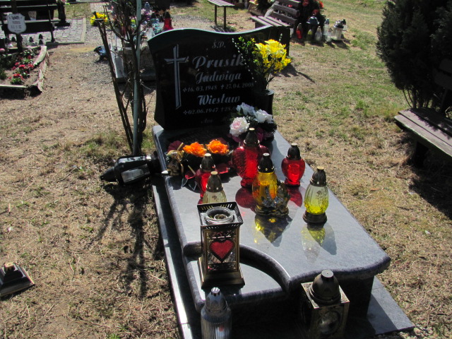 Grób Dariusz Leon Prusik