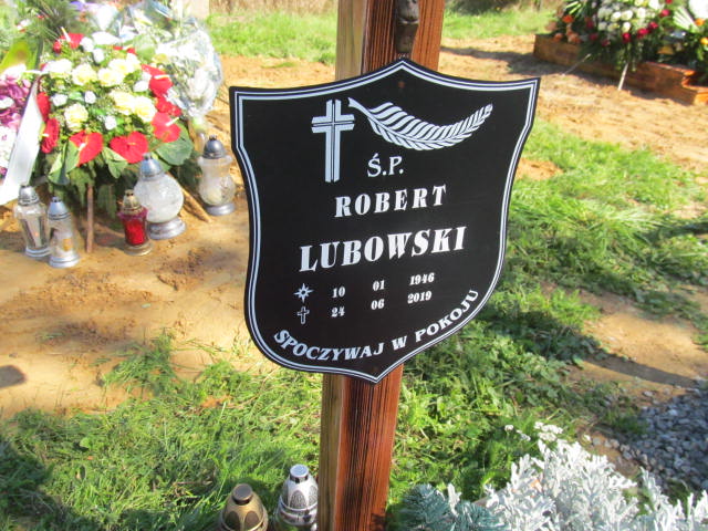 Robert Lubowski 1946 Dzierżoniów - Grobonet - Wyszukiwarka osób pochowanych