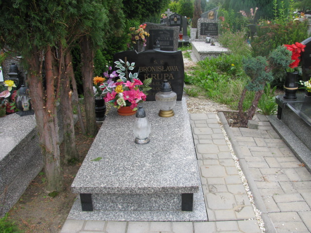 Grób Bronisława Krupa